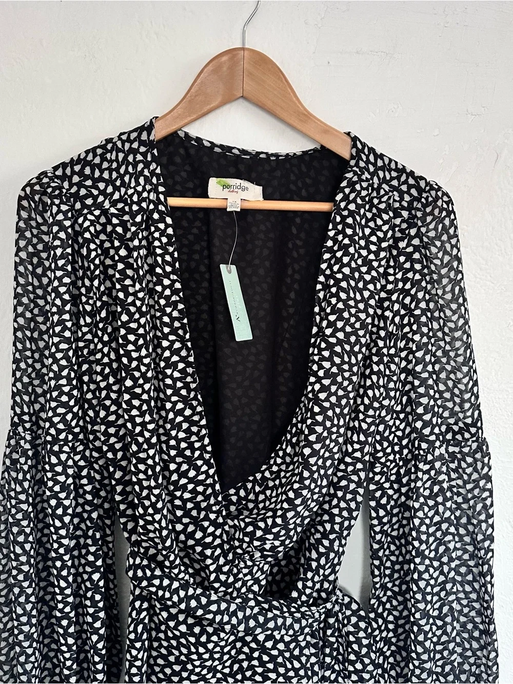 NEW NWT Anthropologie Porridge Puff Sleeve Wrap Blouse with Tie Waist